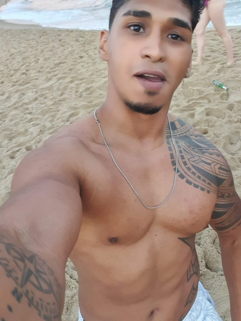 faceapp1640737898771